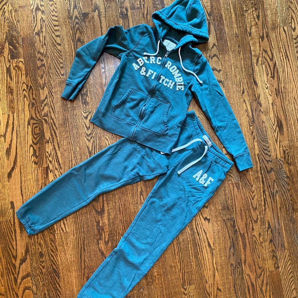 Abercrombie & Fitch set size S & XS